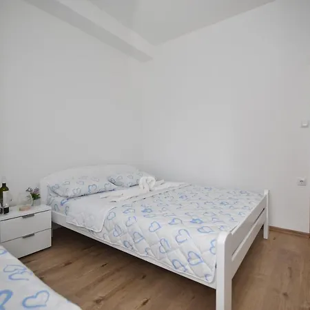 Stasa Apartment
